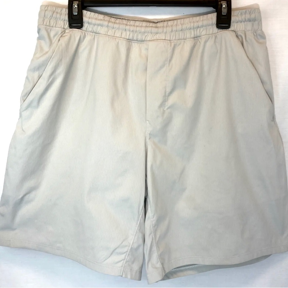 Lululemon Lined Board Shorts Mens Size 32 Gray Trunks Zippered Pocket